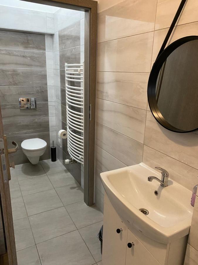 Apartamenty Pod Wierzbami Dwikozy ภายนอก รูปภาพ