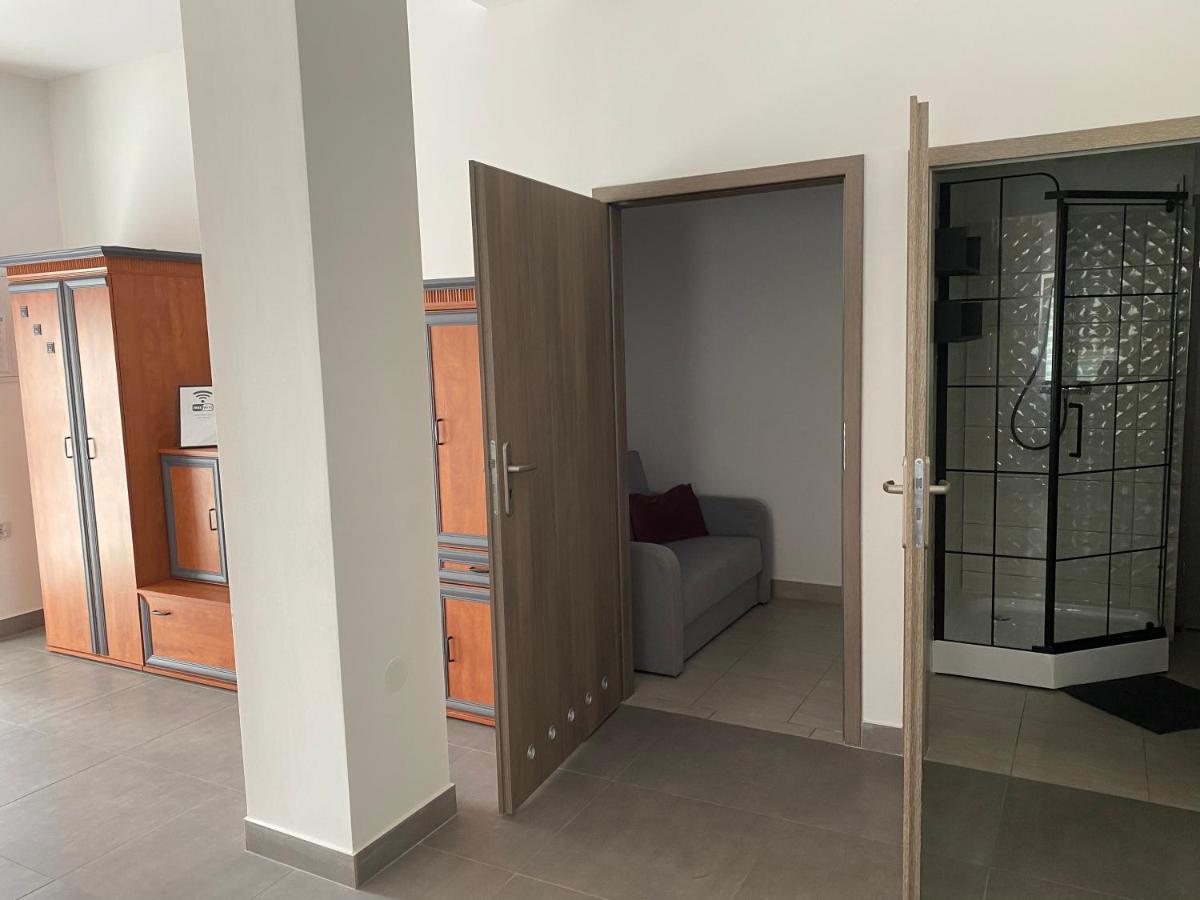 Apartamenty Pod Wierzbami Dwikozy ภายนอก รูปภาพ